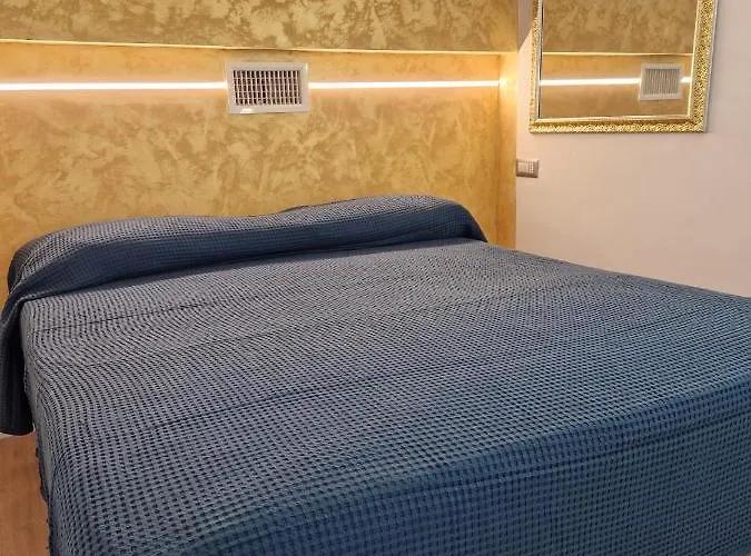 Apartment N&ghomesweethome Gogh Elegante E Confortevole Mailand