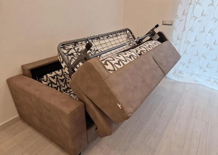 N&ghomesweethome Gogh Elegante E Confortevole Apartment